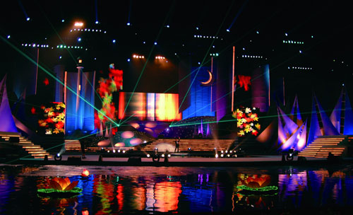 央视2008年中秋晚会再现水上舞台