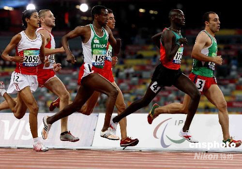 残奥会田径赛非洲选手长跑项目独领风骚(图)