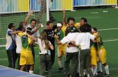 图文:[五人制足球] 巴西队庆祝胜利