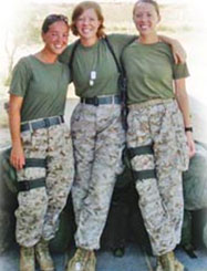 美军女兵在战场死亡人数证实军中作用改变(图)