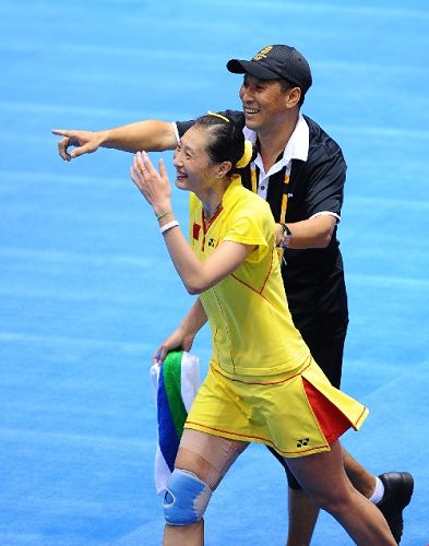 铁汉也柔情 记中国羽毛球队总教练李永波