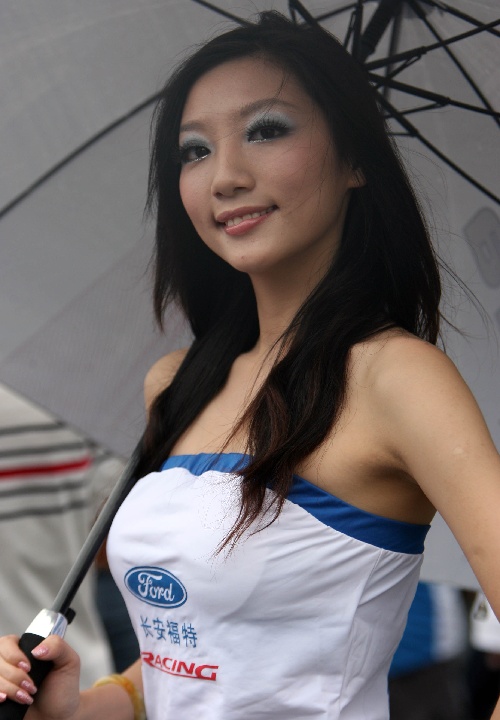 10月5日,2008全国汽车场地锦标赛第四站的比赛在珠海国际赛车场落下