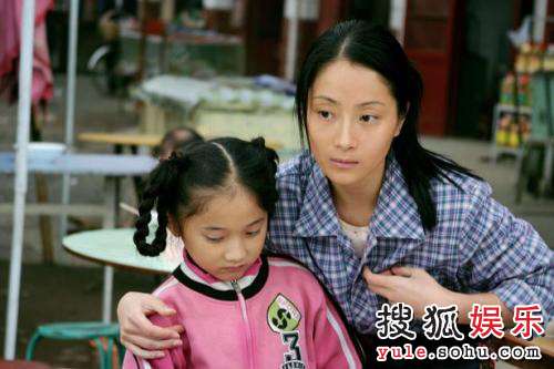 《无处藏身》三地齐开播 任袁媛农妇形象赢赞扬