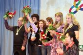 图文：快棋赛中国女团夺冠 获得亚军的乌克兰队