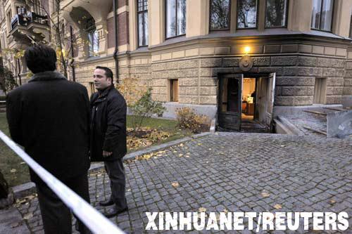 土耳其驻芬兰大使馆遭纵火 一名使馆雇员伤(图