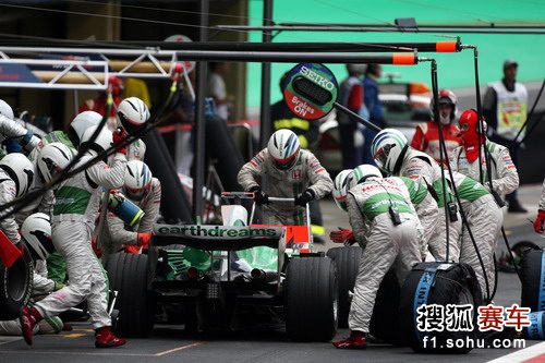 图文:f1巴西大奖赛正赛 巴顿在维修站-搜狐赛车