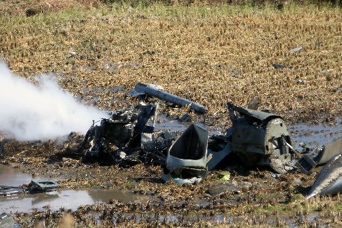 组图:韩国空军一架战斗机坠毁