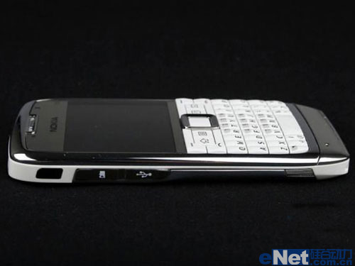 [北京]超薄商务手机 诺基亚E71上市新售价-搜狐