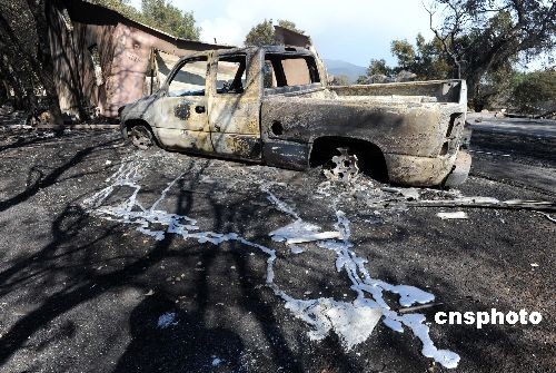 美国加州大火 圣塔芭芭拉县进入紧急状态(图)