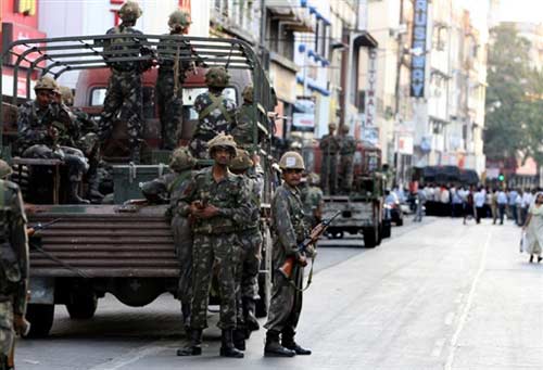 孟买恐怖袭击幕后黑手分析 舆论倾向于本国势