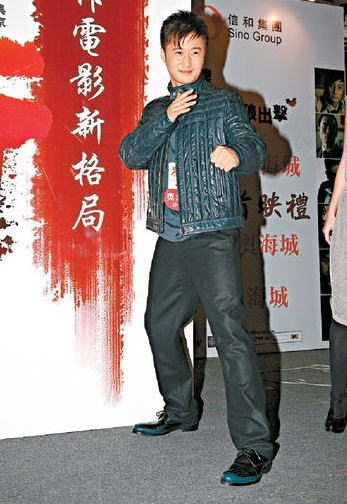 由吴京等主演的电影《狼牙》，前晚举行首映礼活动。 