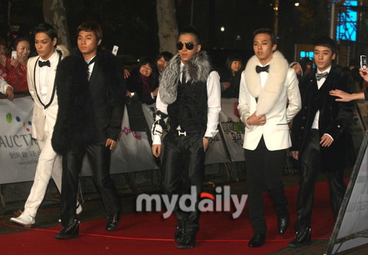 MKMF颁奖礼上的BIGBANG