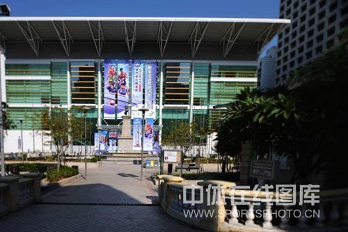 图文:中国澳门塔石体育馆外景 塔石体育馆正门