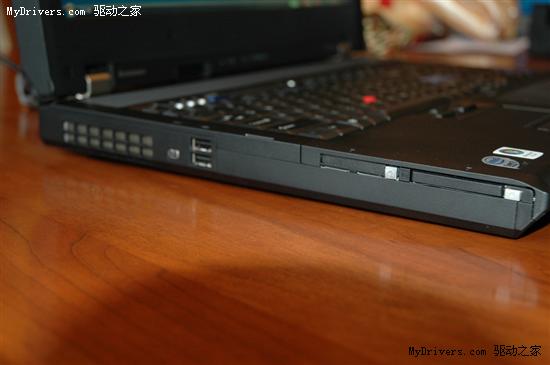 双屏笔记本ThinkPad W700ds实机多图赏