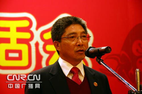 台商代表,南宁市台湾同胞投资企业协会会长周世进先生致词