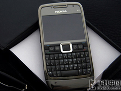 超薄S60智能商务机 诺基亚E71持续促销 