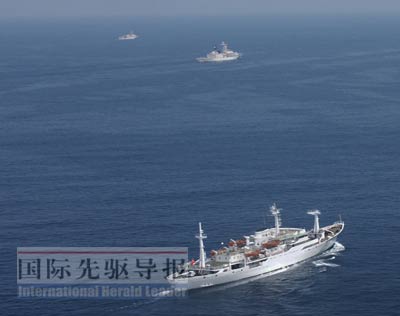 中国海监东海维权 外国船只伪造身份非法探资