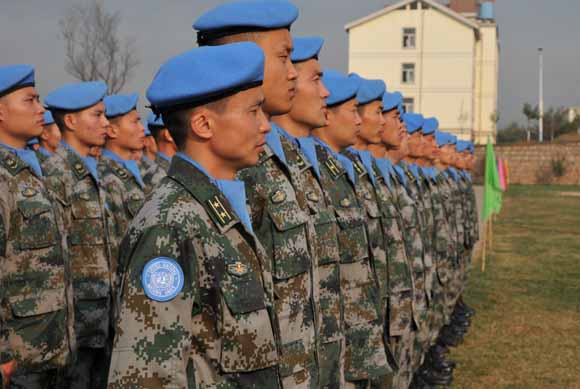 以成都军区驻滇某工兵团为主组建的我第五批赴黎巴嫩维和工兵营第二