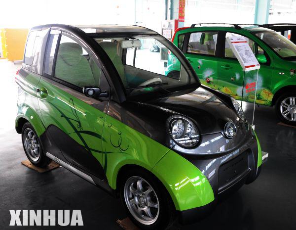 长城研发出双人座纯电动轿车时速65公里