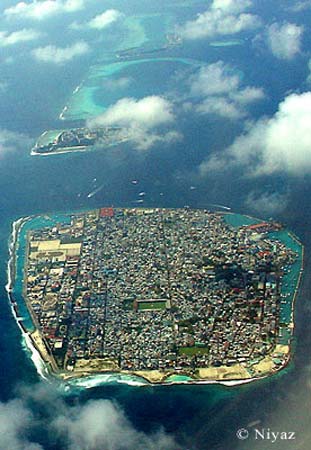 马尔代夫卡尼岛_马尔代夫人口面积