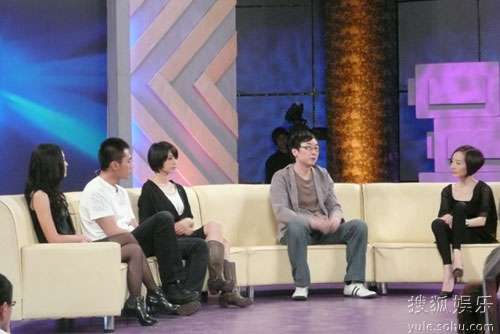 的宣传,和导演陆川,演员刘烨,高圆圆一同来到《鲁豫有约》的演播室