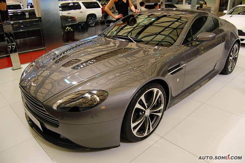 ˹ V12 Vantage ʵ  50Ԫ ͼƬ