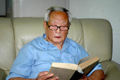 曾任湖南省委常委、组织部长，亲历长沙和平解放的黄道奇