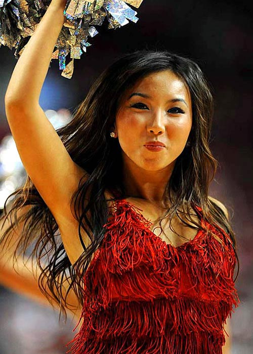 组图:亚裔美女风情迷倒nba 太极舞蹈演另类美