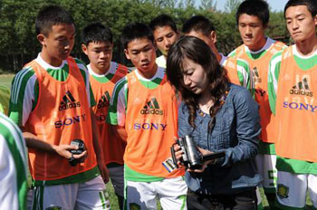 国安青年军踏上FIFA青年杯征程 队长期待好结