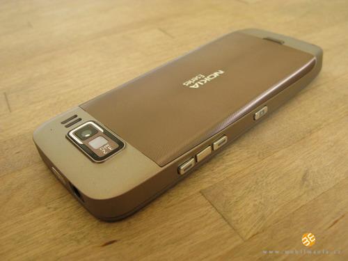 诺基亚超薄智能手机E52图片赏