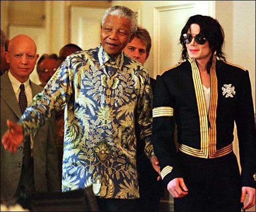 南非前总统与迈克尔-杰克逊(资料图)