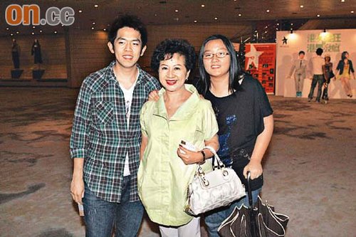 薛家燕望舞台剧能加深子女对香港文化的了解