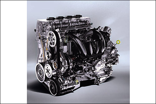 全新升级的更高效2.4L i-vtec发动机