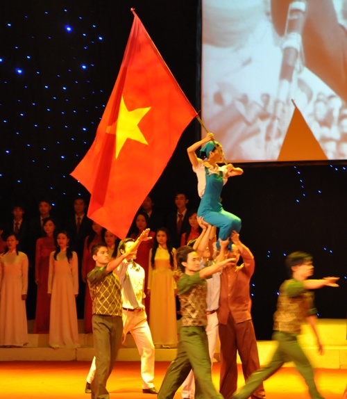 越南庆祝第64个国庆日(组图)