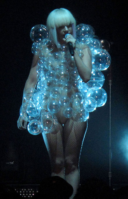 图：Lady Gaga时尚元素之最�逶煨�-1
