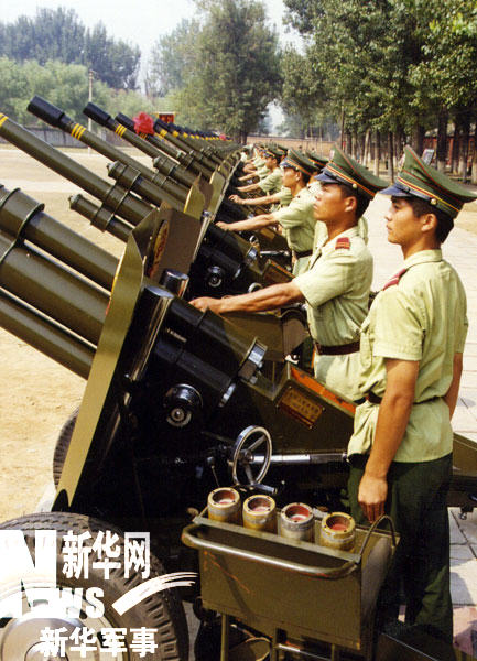 老式94式礼炮 北京军区装备部所属某工厂供图
