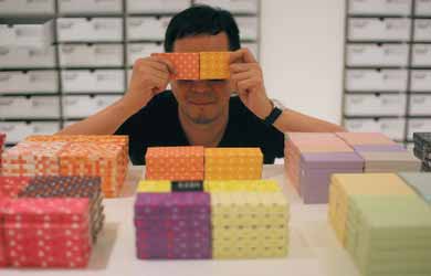 疯狂的巧克力人 -- 专访新加坡设计师Chris Lee