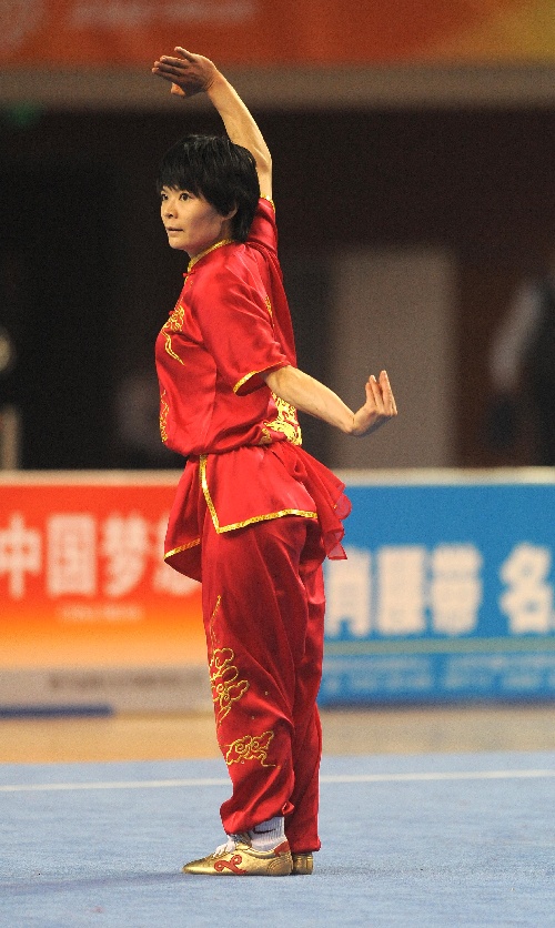图文全运会武术女子长拳耿晓灵在比赛中