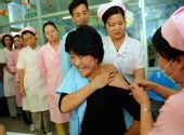 福建首批约52万工作人员接种甲型H1N1流感疫苗