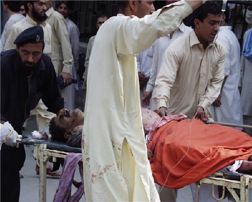 巴基斯坦西北部城市白沙瓦发生爆炸上百人伤亡