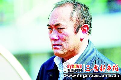 原广州足协秘书长杨旭涉嫌行贿 遭警方刑事拘
