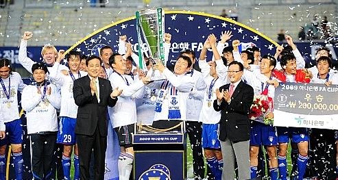 中国u17国家少年足球队名单_中国中超足球队名单_中国足球队教练