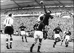 01-1958年，巴西0-0英格兰