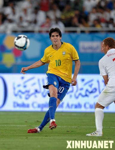 足球--巴西队战胜英格兰队组图