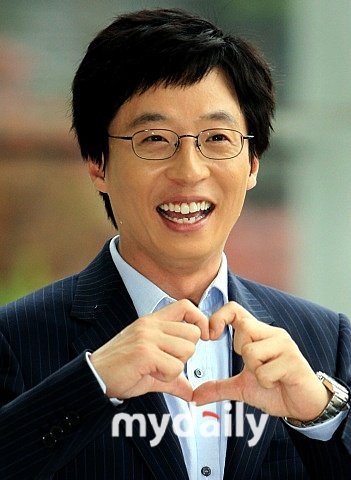 据韩国媒体报道,韩国著名主持人刘在石与sbs电