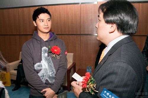 田亮与杜聪交流