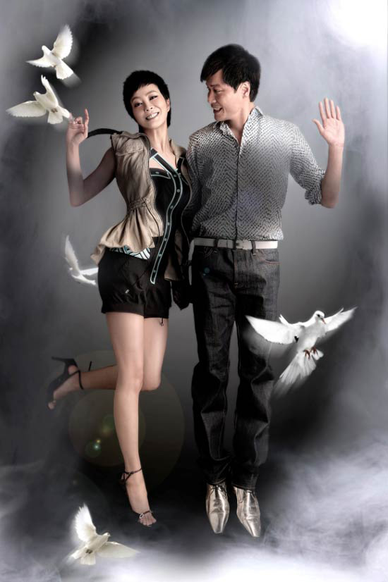 图:罗嘉良与苏岩幸福甜蜜婚纱照 鸽子为伴