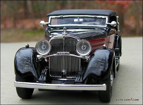 1939年迈巴赫齐柏林车模 限量发行3500台