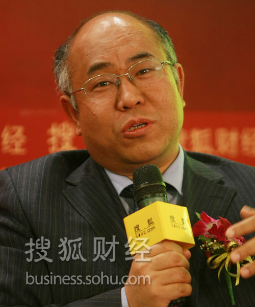 杨宜勇:民富就是要政府让税 企业分红让利