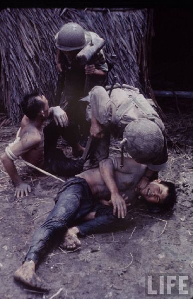 美国记者曝光1962年拍摄的越战照片(组图)